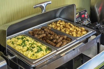comfort inn thunder bay