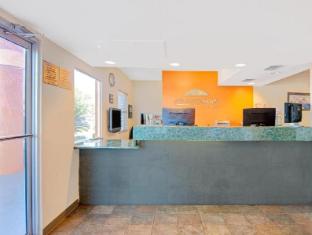 quality inn and suites near six flags and medical center