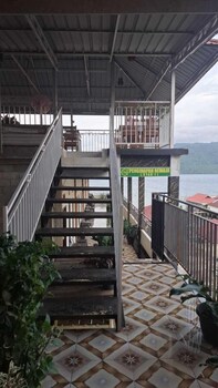 Penginapan Remaja Morowali,,3 star