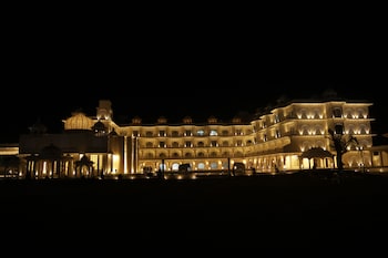 bhanfort palace hotel and resort