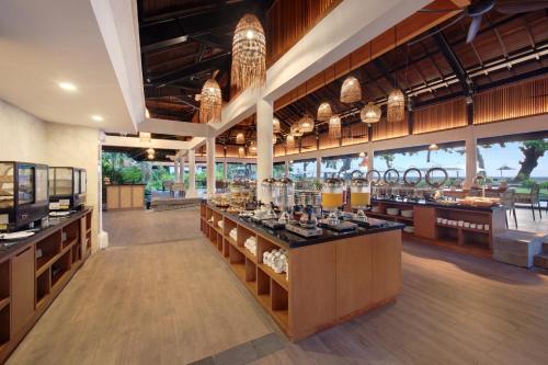 el hotel and resort bali sanur