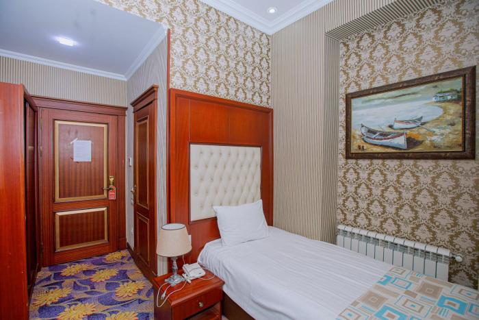 clover hotel