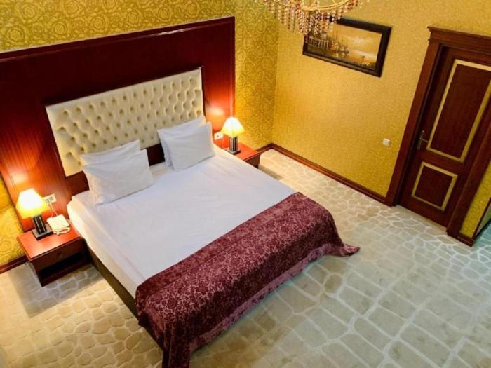 clover hotel