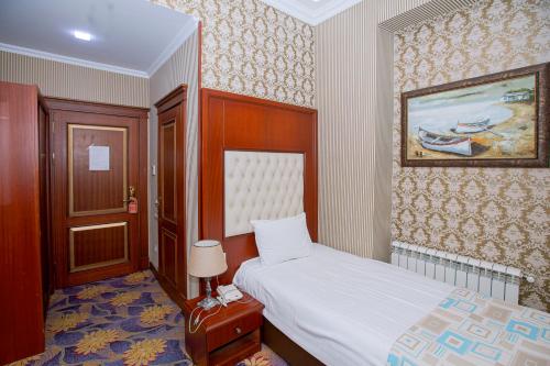 clover hotel