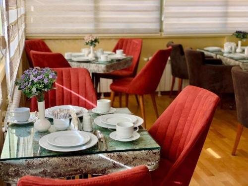 clover hotel