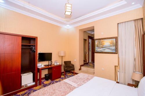 clover hotel
