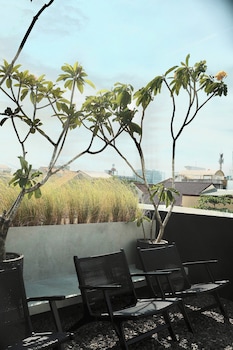 maisola by artotel semarang