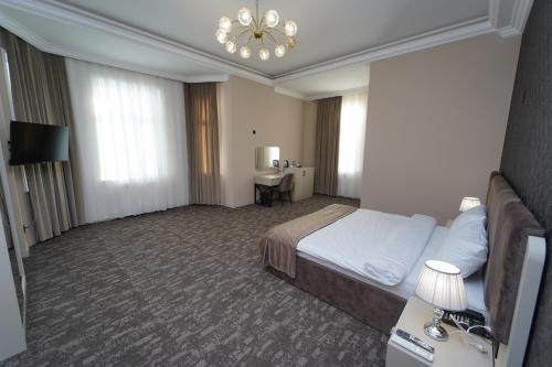 marison hotel baku