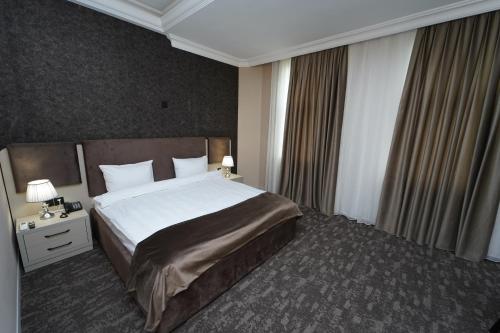 marison hotel baku
