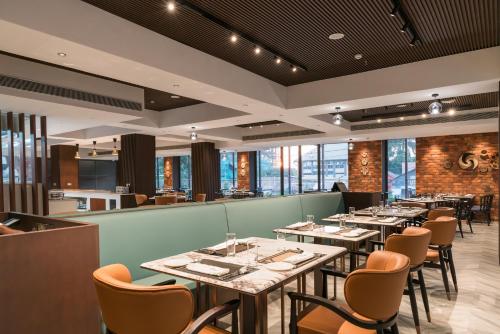 bamus sarovar portico kampala