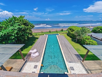 Ketewel Beach Villas & Spa,,4 star
