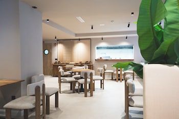 hospedium hotel gaudea santa pola
