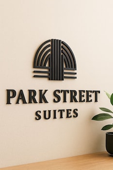 Park Street Suites - Colombo,,3 star