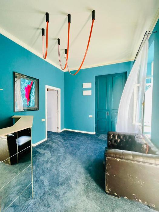 communa good vibes