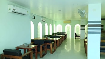 hotel kanakshri