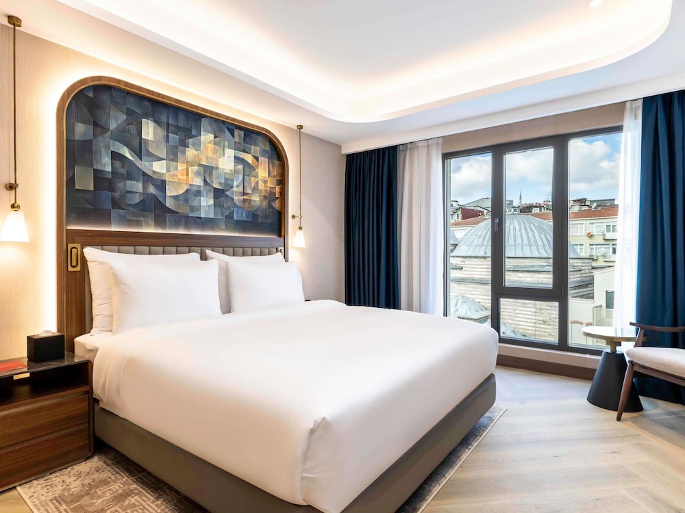 movenpick istanbul old town