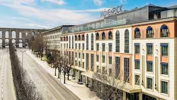 movenpick istanbul old town
