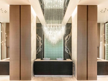 movenpick istanbul old town