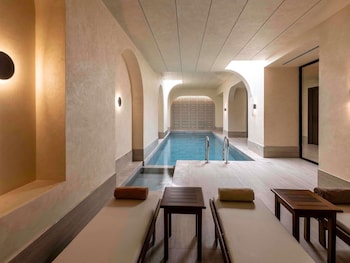 movenpick istanbul old town