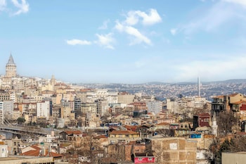 movenpick istanbul old town