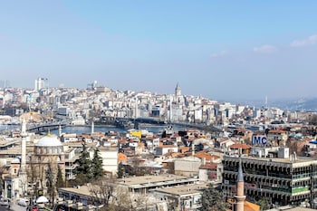 movenpick istanbul old town