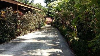 Subtawee Resort,Khiri Rat Nikhom>>Ban Ta Khun,3 star
