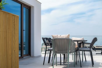 pestana porto covo village