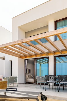 pestana porto covo village