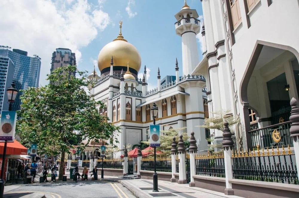 hotel calmo bugis