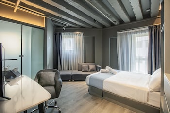 hotel calmo bugis