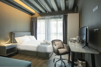 hotel calmo bugis