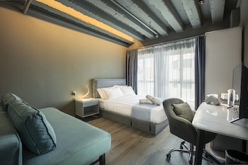 hotel calmo bugis