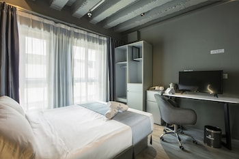 hotel calmo bugis