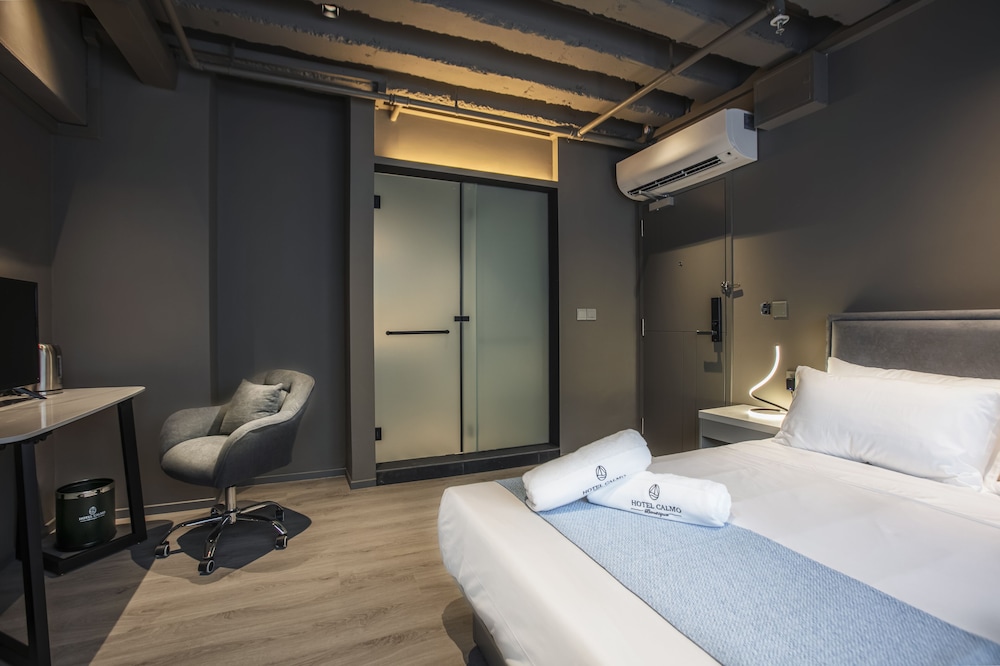 hotel calmo bugis