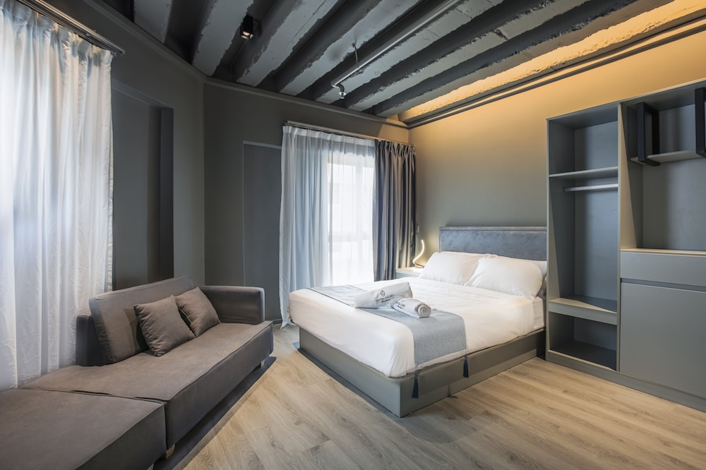 hotel calmo bugis