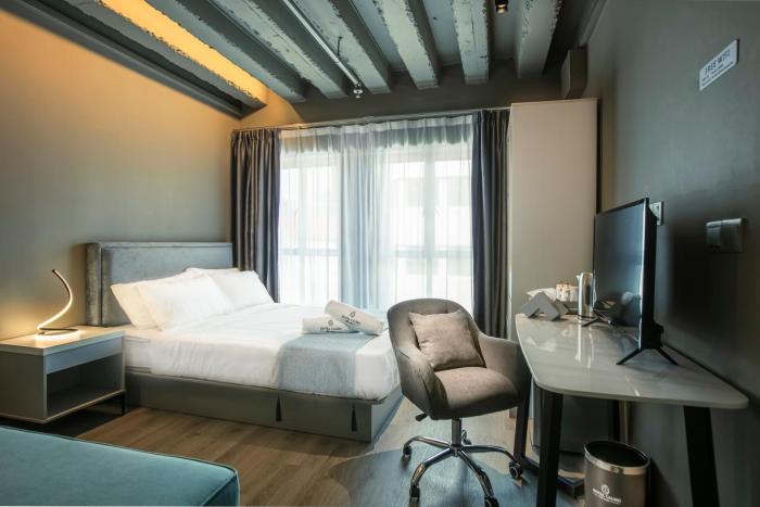hotel calmo bugis