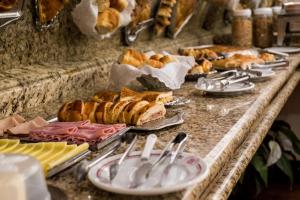 santa rosa palace hotel