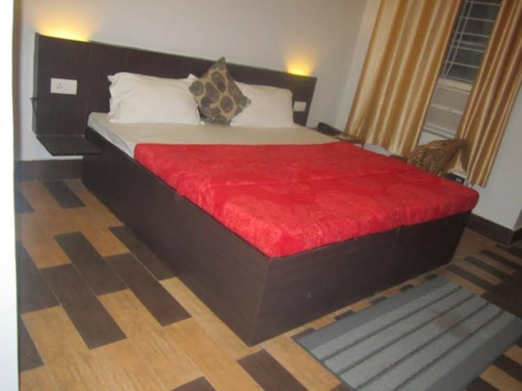 hotel devoy inn by namastexplorer tapovan