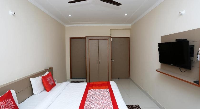 hotel devoy inn by namastexplorer tapovan