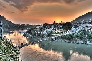 hotel devoy inn by namastexplorer tapovan