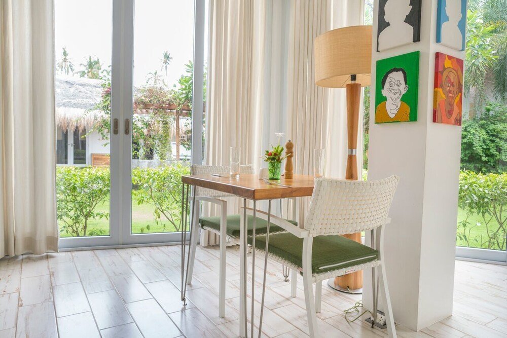 salaya beach houses