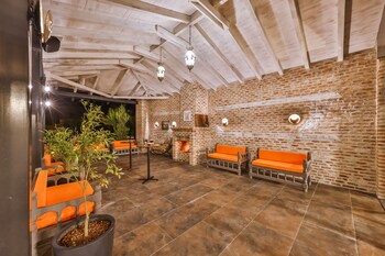 cetmihan hotel