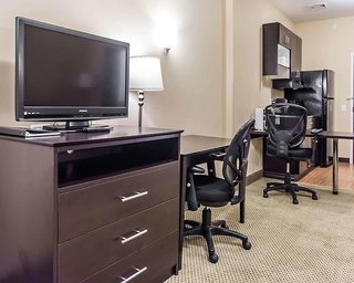 Quality Inn,New Brunswick>>Moncton,3 star