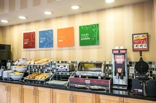 Comfort Suites Columbia Northeast - Fort Jackson,Dentsville>>Columbia,3 star