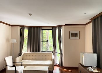 nt place sukhumvit suites