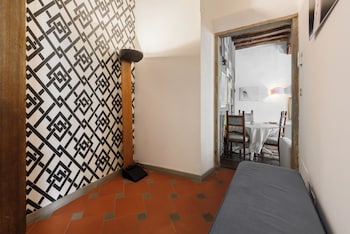 borgo art apartment by mmega