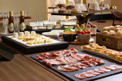 antum hotel