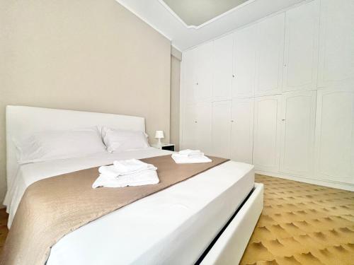 Regina Elena Apartments,,3 star