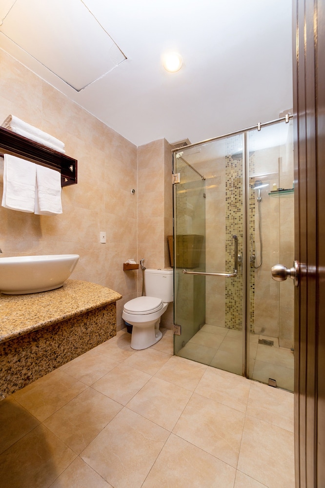 gold coast da nang hotel