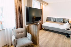 Food Hotel Neuwied,Leutesdorf>>Andernach,4 star